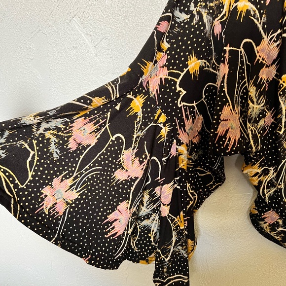 Free people too - Picture 3 of 4